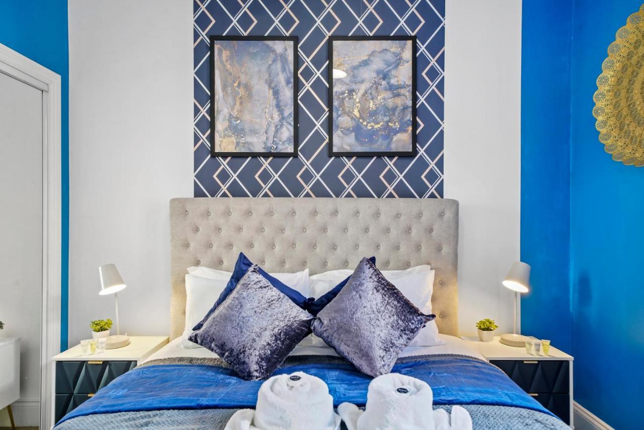 Stunning Abode - Sleeps 10 - Parking Apartamento Bristol
